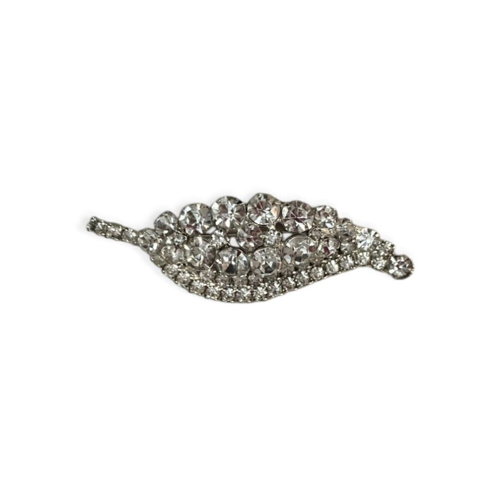Vintage Rhinestone Leaf Brooch, Silver tone metal, Clear stone.